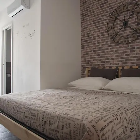 Hercules House - Il Riposo Degli Eroi Bed & Breakfast