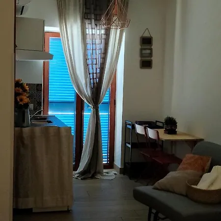 Bed and Breakfast Hercules House - Il Riposo Degli Eroi Ερκολάνο