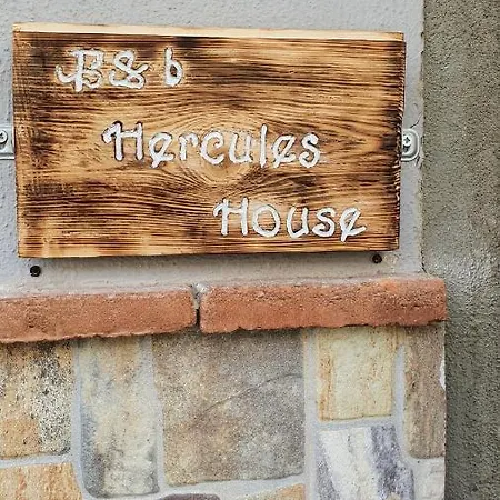 Hercules House - Il Riposo Degli Eroi *