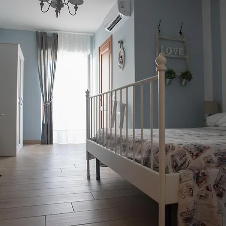 Hercules House - Il Riposo Degli Eroi 3* ארקולאנו