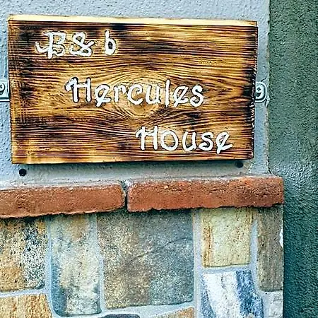 Nocleg ze śniadaniem Hercules House - Il Riposo Degli Eroi 3*